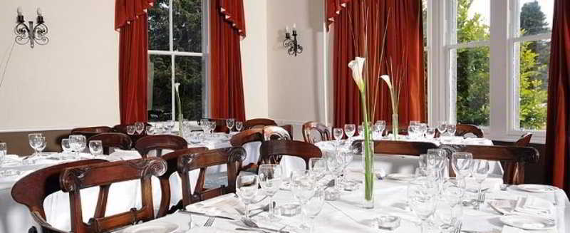 Huntly Arms Hotel 阿博因 外观 照片