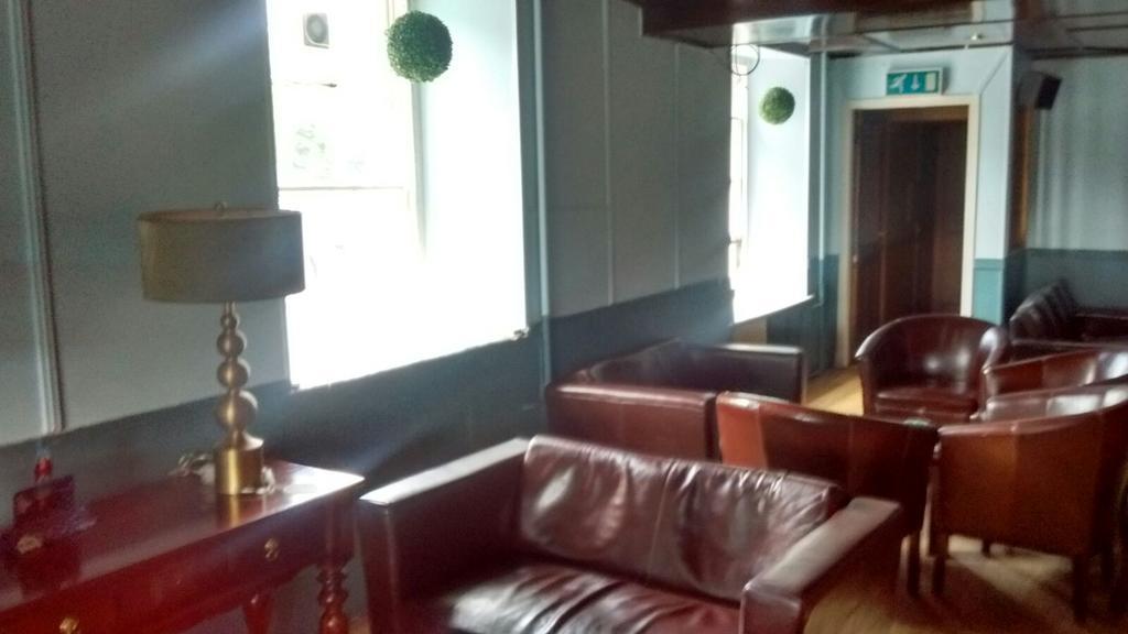 Huntly Arms Hotel 阿博因 外观 照片