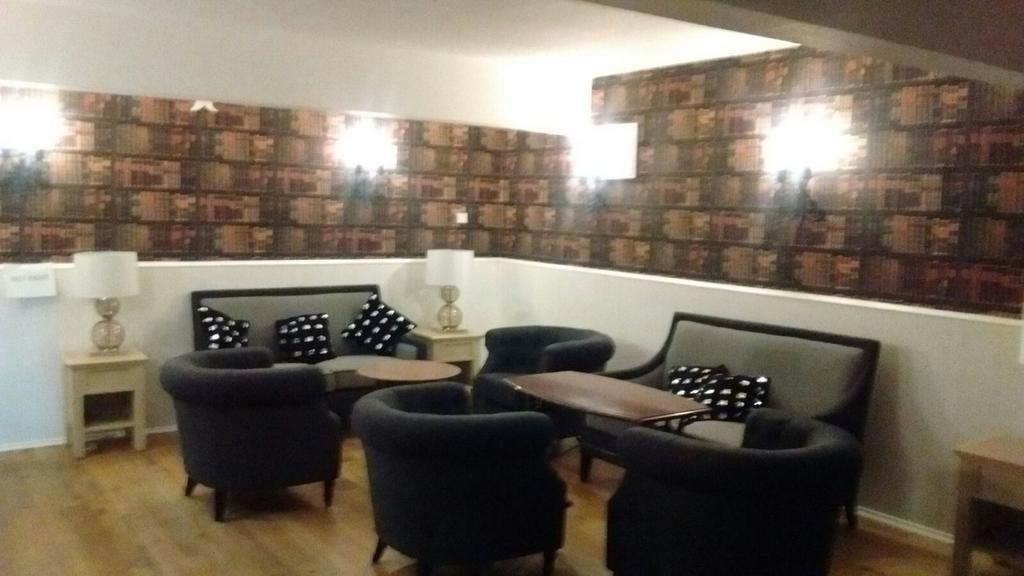Huntly Arms Hotel 阿博因 外观 照片