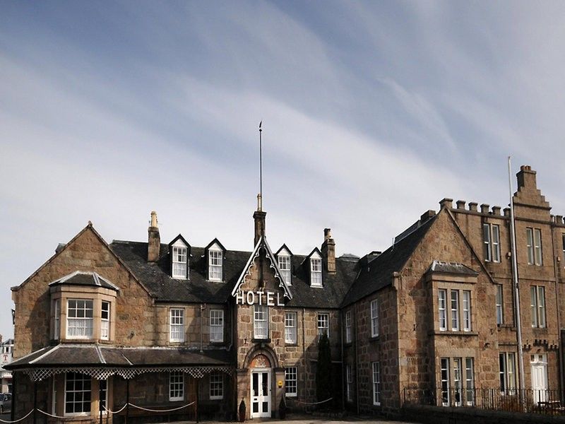 Huntly Arms Hotel 阿博因 外观 照片
